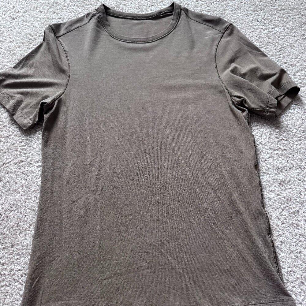 Lululemon Fundamental T-Shirt Dark Olive Size S Classic Fit
